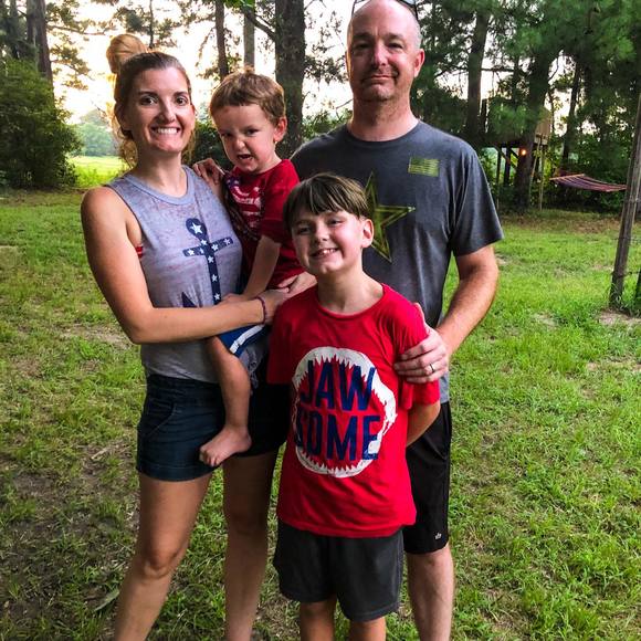 Meet your Posher, Jamie - Picture 1 of 1